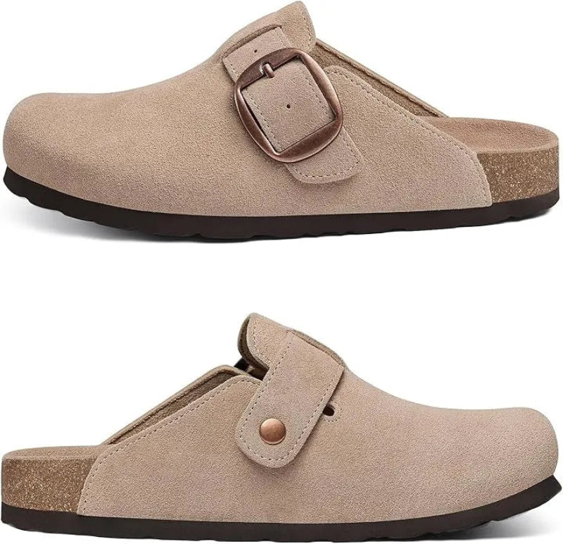 Sabots en Cuir Suede avec Grande Boucle taupe2